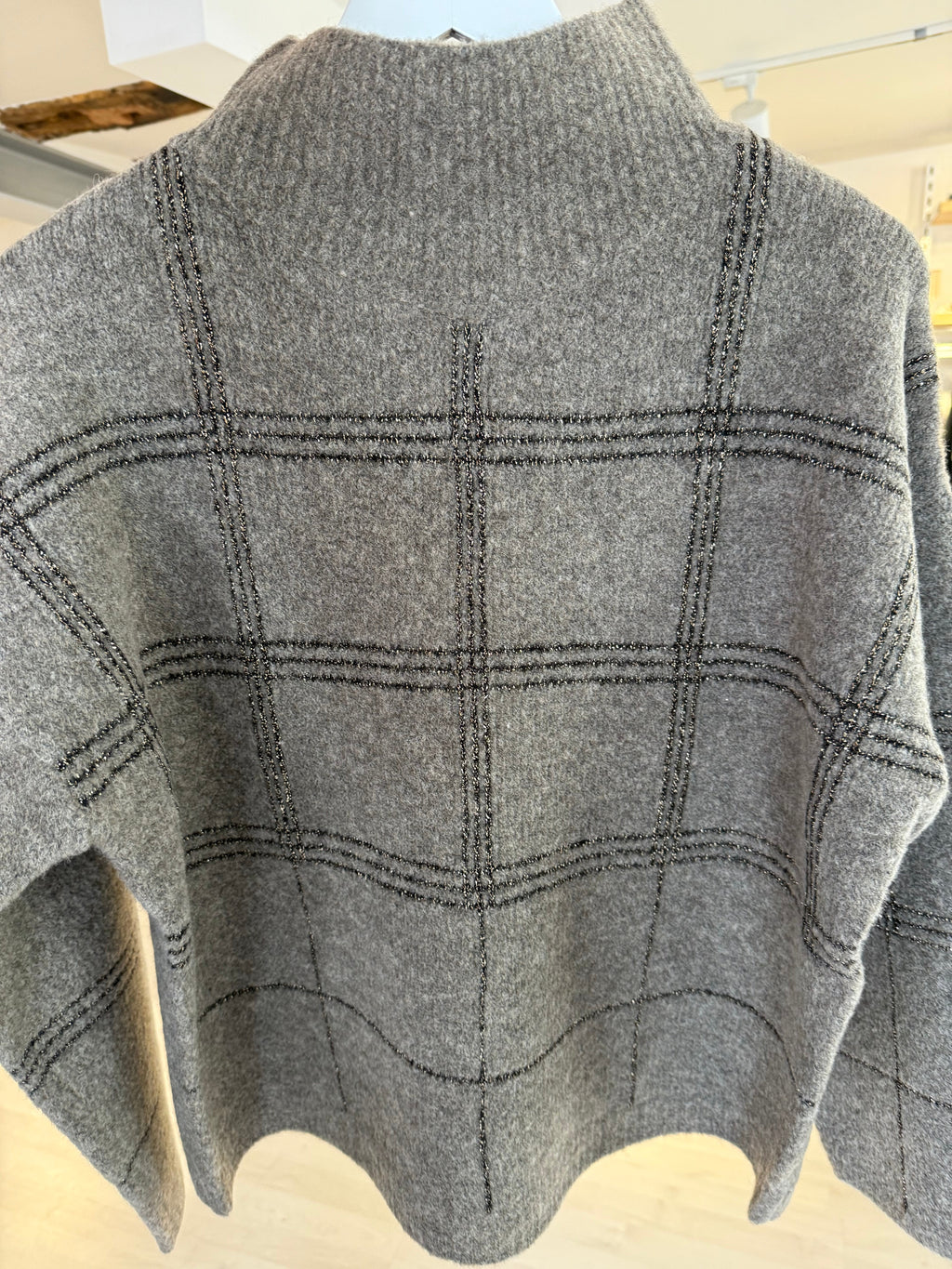 Brown Checkered Knit Top with Gold-Thread Accents