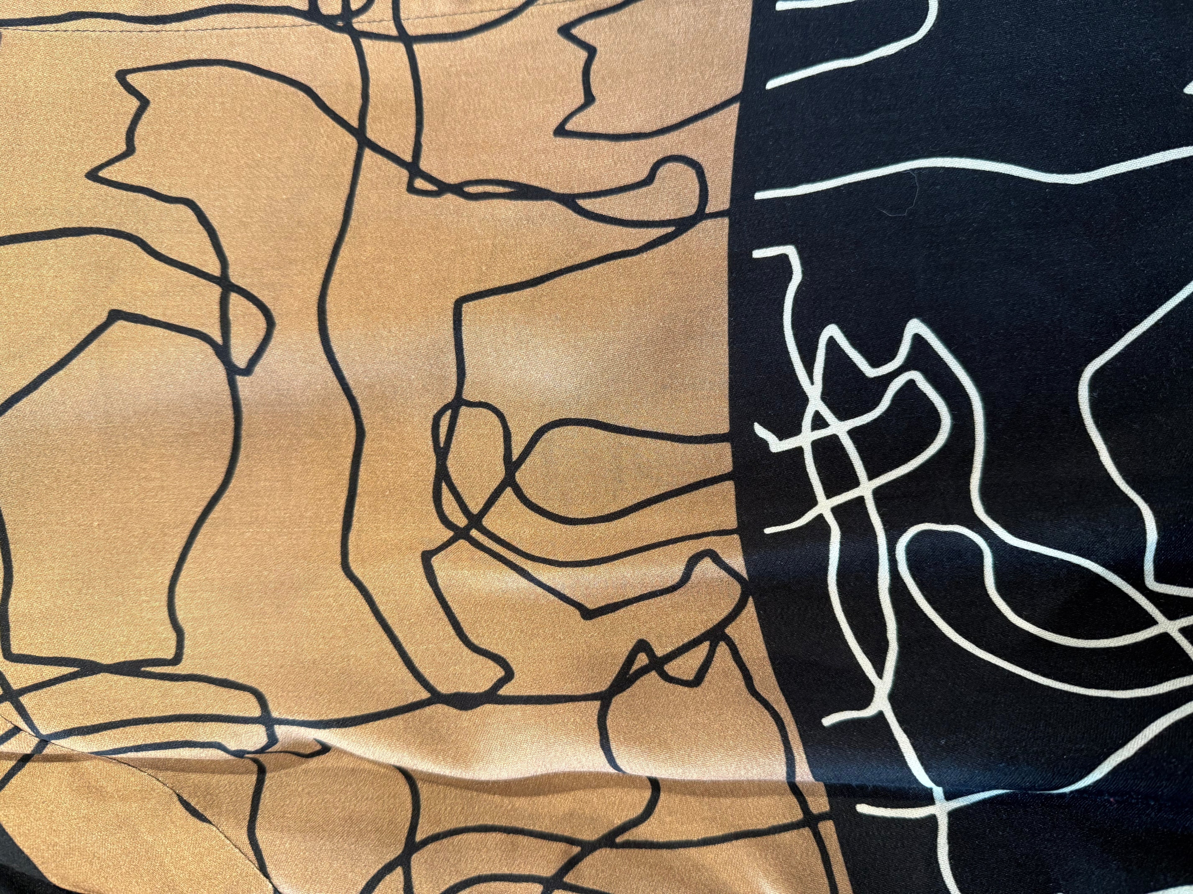 Patterned Blouse in Brown Black and Cream White