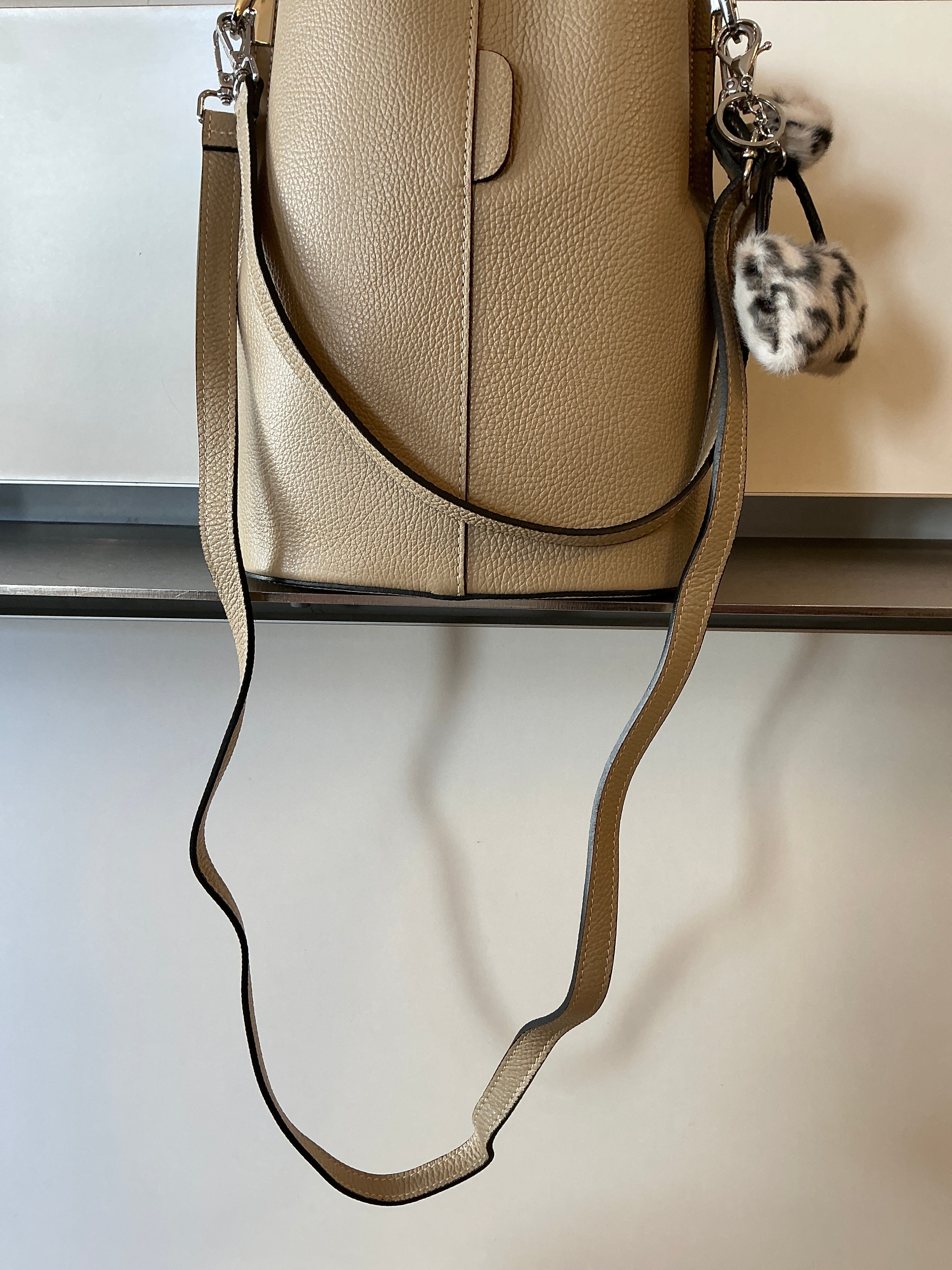 Italian Leather Bucket Bag - Beige