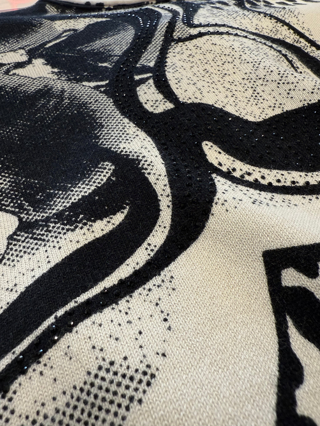 Sparkle Leo Pattern Top