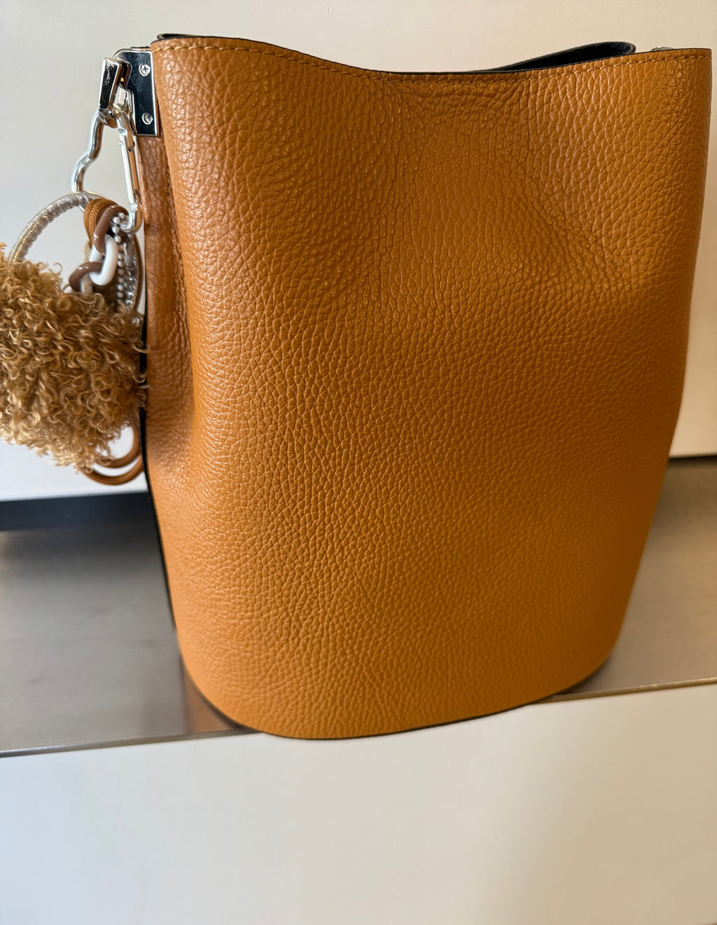 Italian Leather Bucket Bag - Kemmel