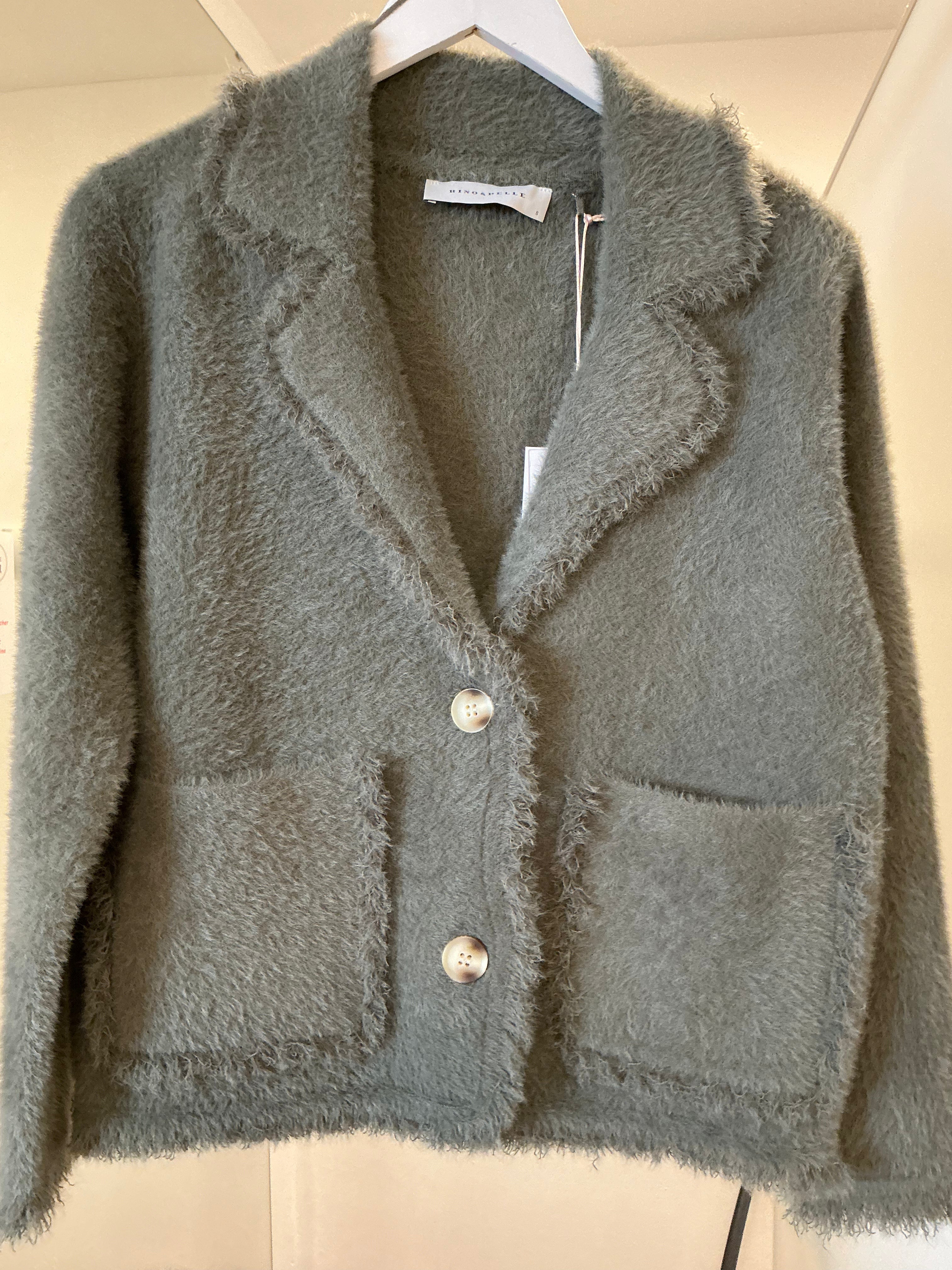 Short double breasted jacket