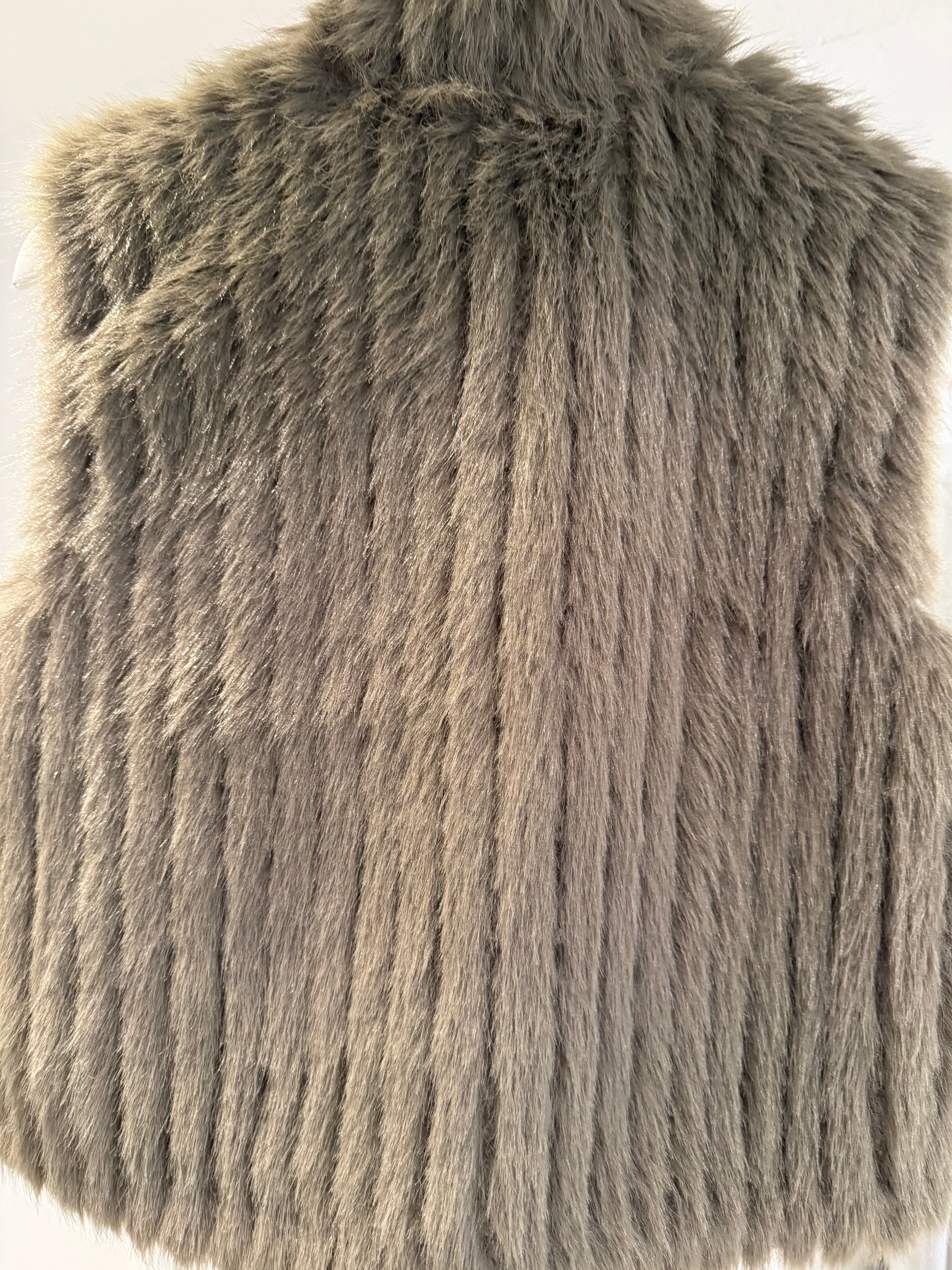 Gilet with closure - Green ash