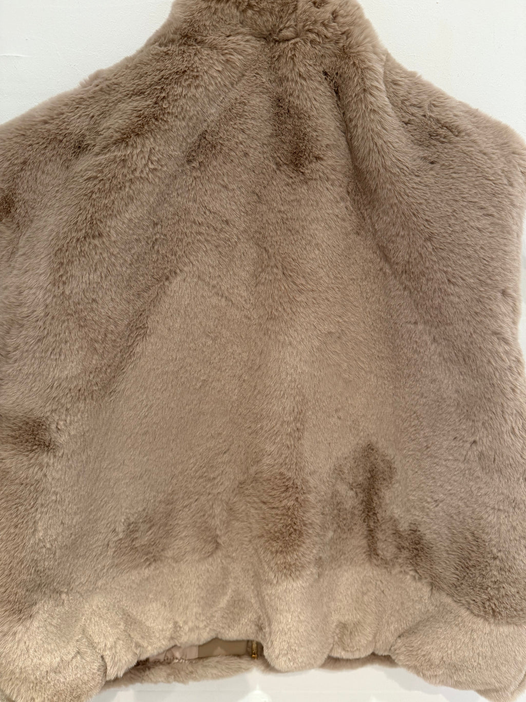 Short faux fur waistcode - Oat