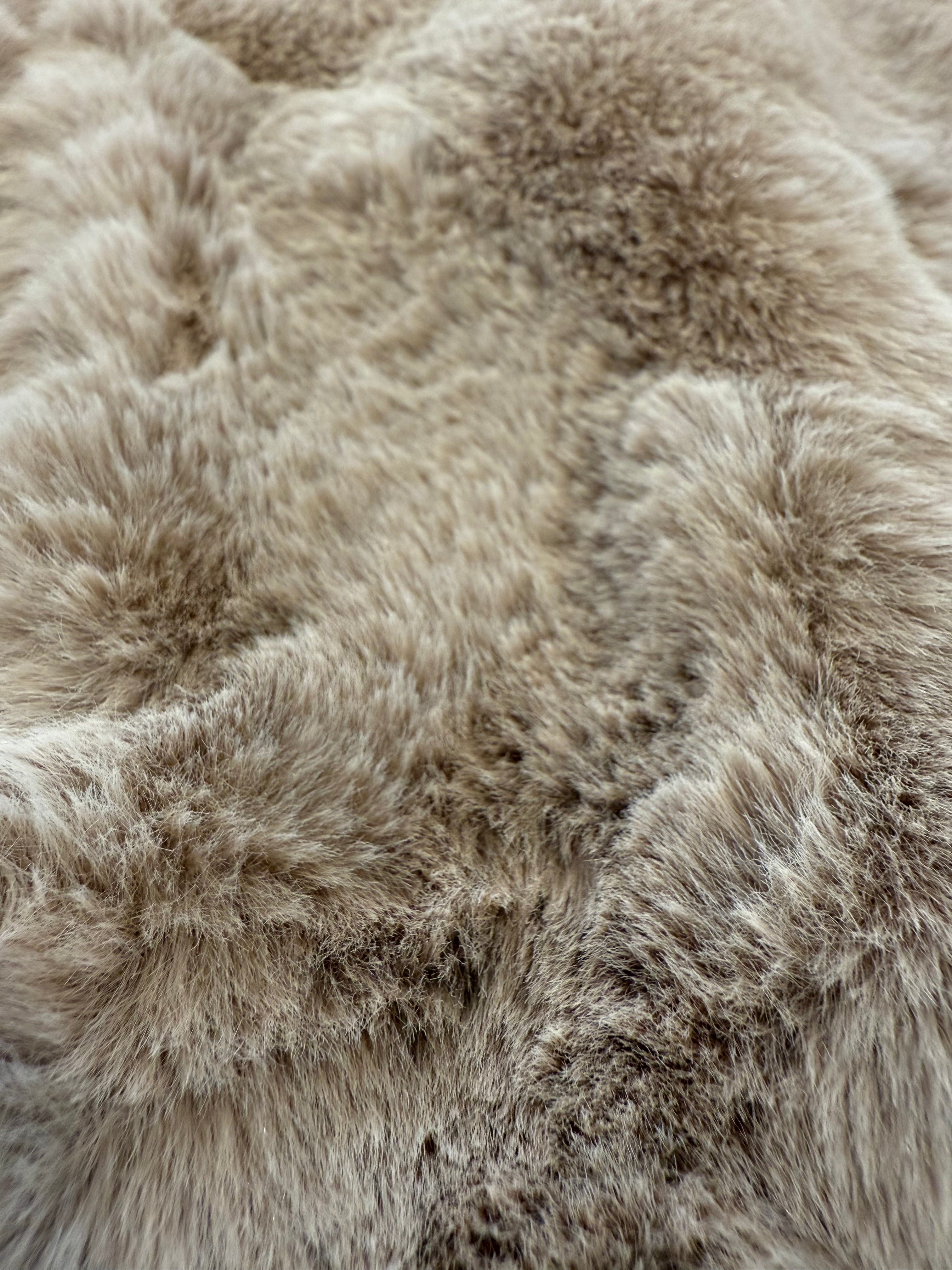 Short faux fur waistcode - Oat