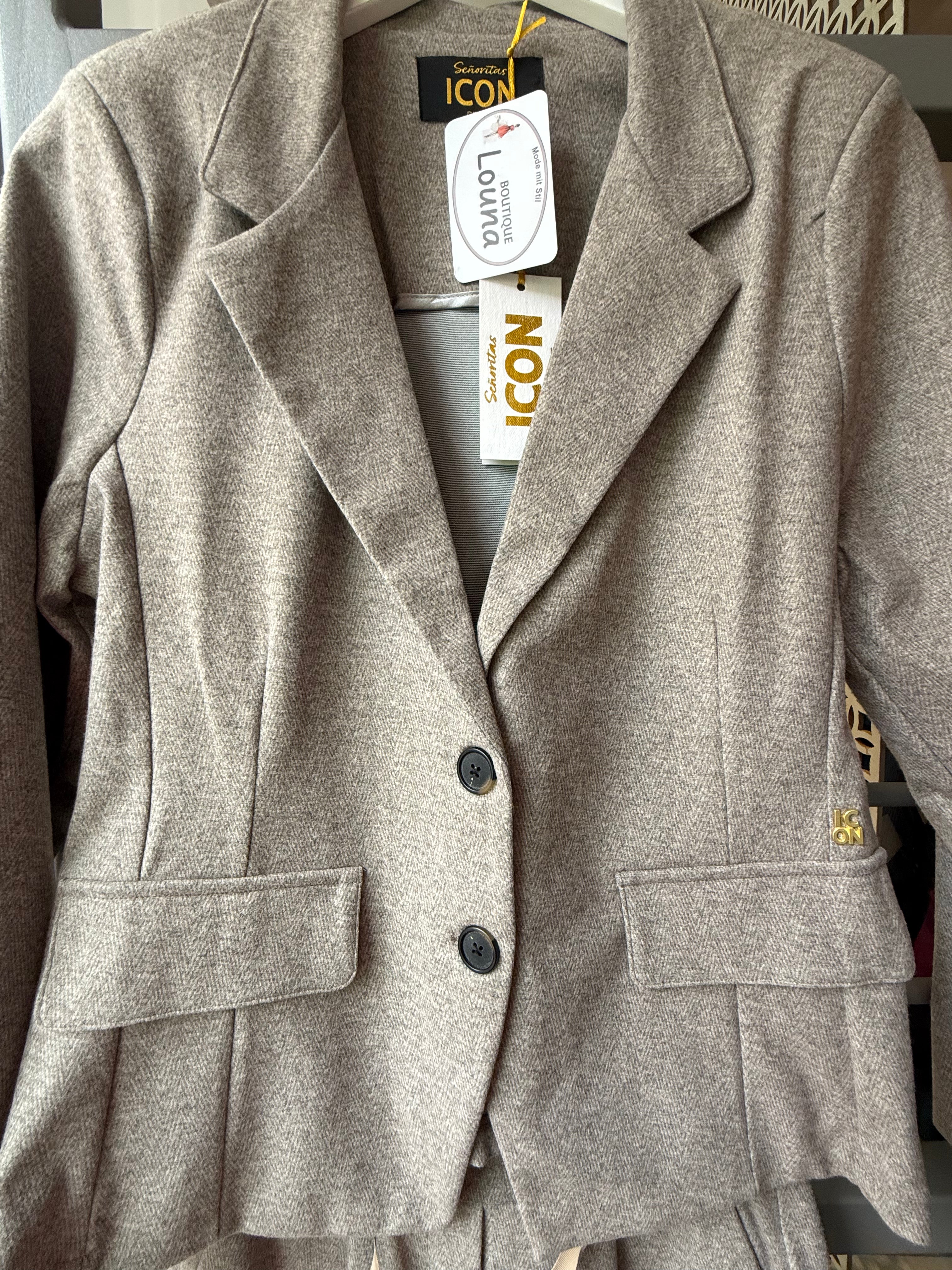 D-Blazer Short – Desert