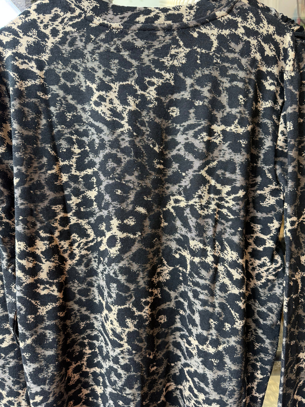 Longsleeve top with gathering at shoulder - Leopard