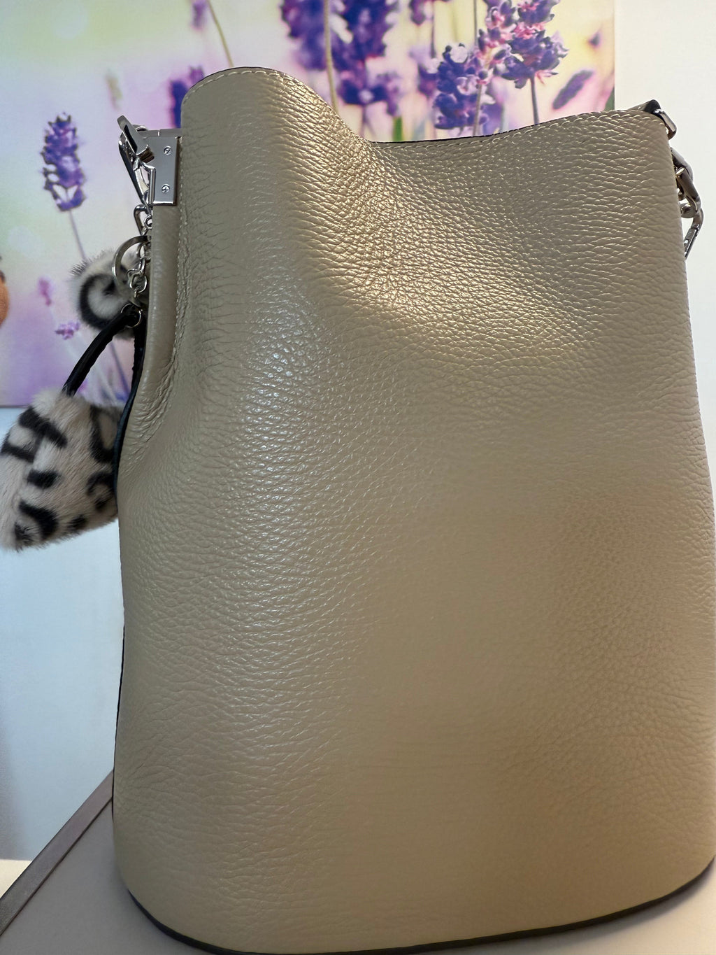 Italian Leather Bucket Bag - Beige