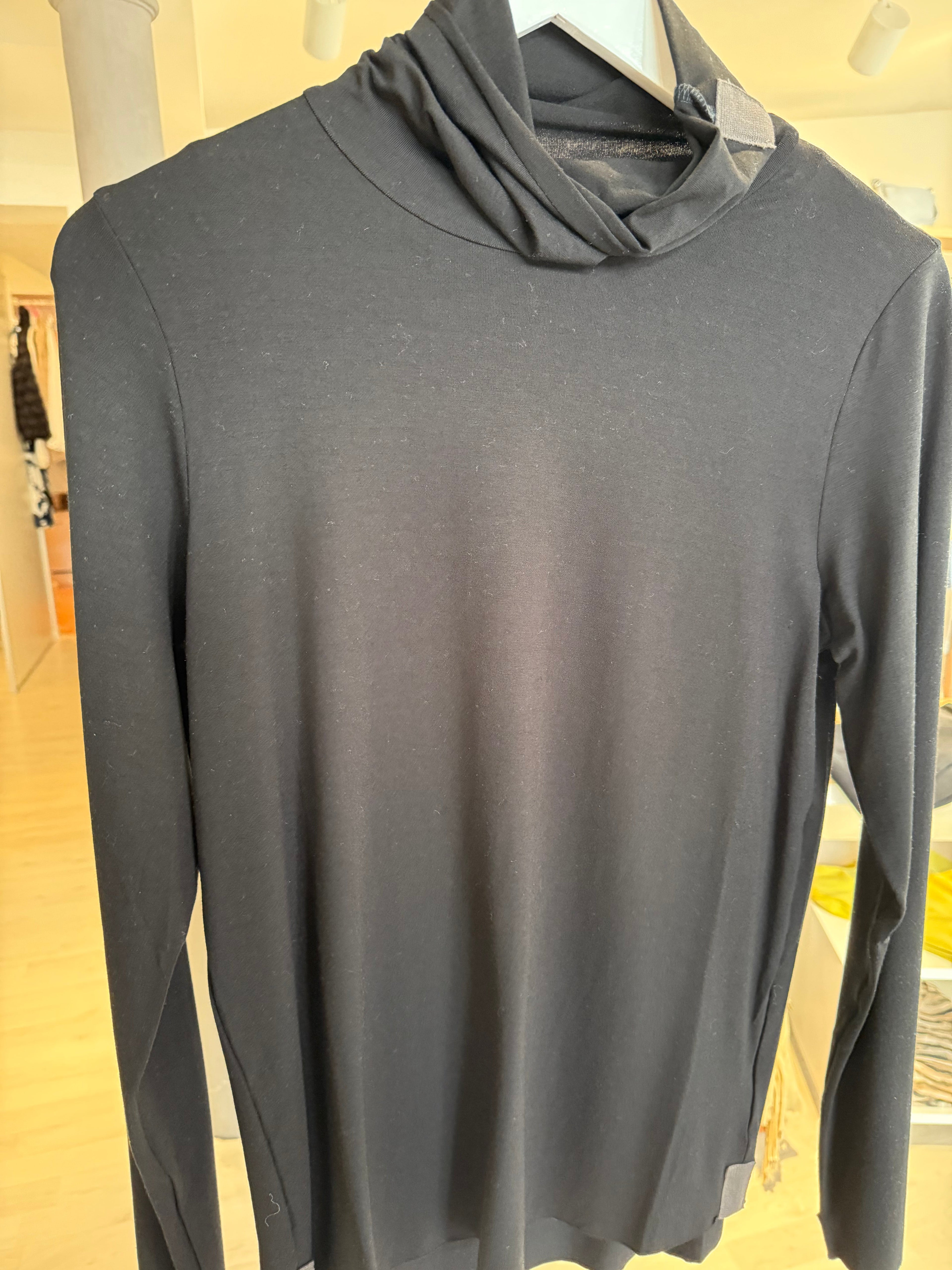 BLOUSE HIGH NECK BLACK