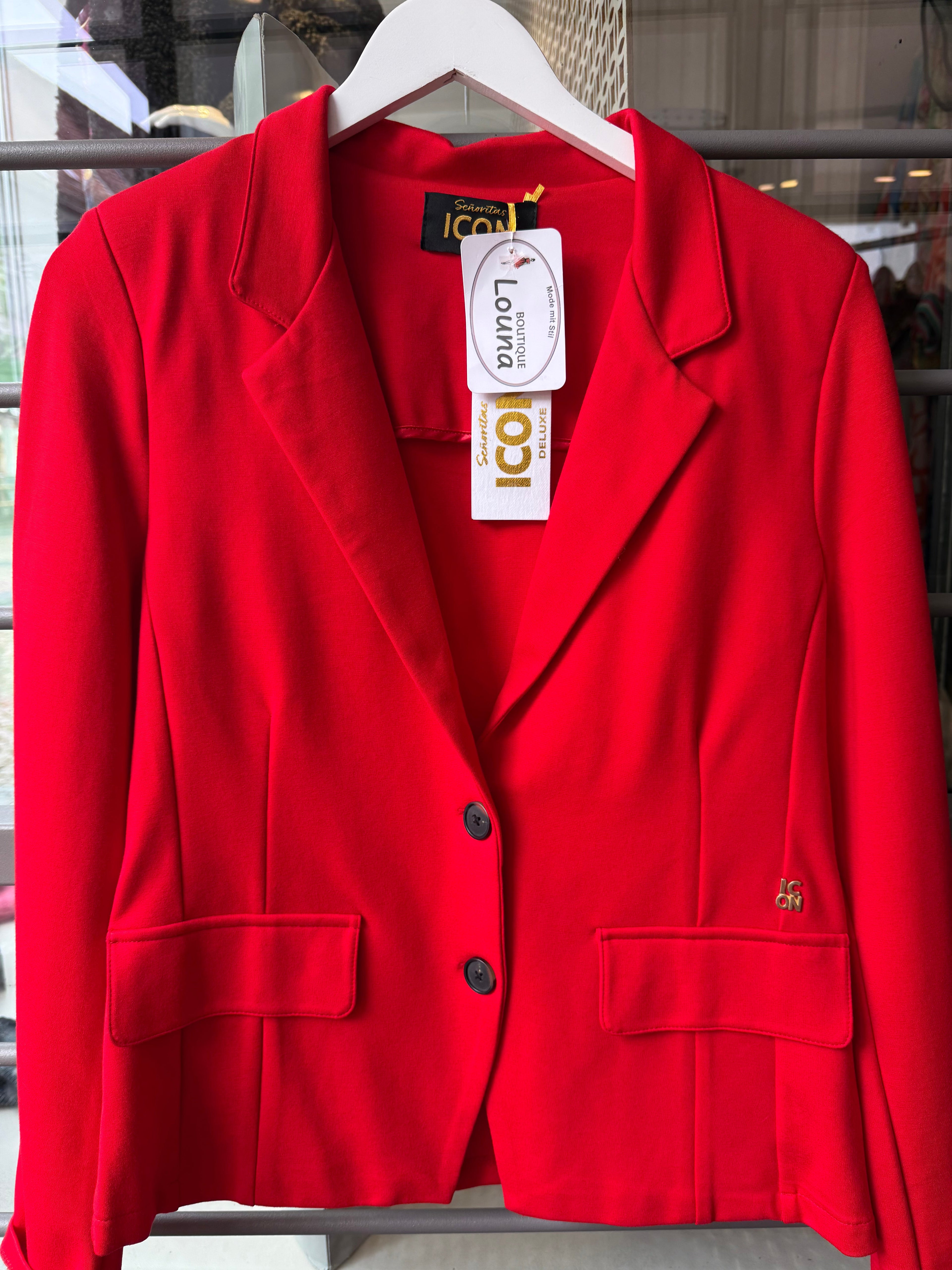 Blazer - red